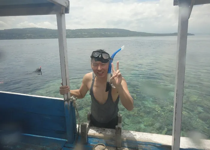 Molleh Pemuteran