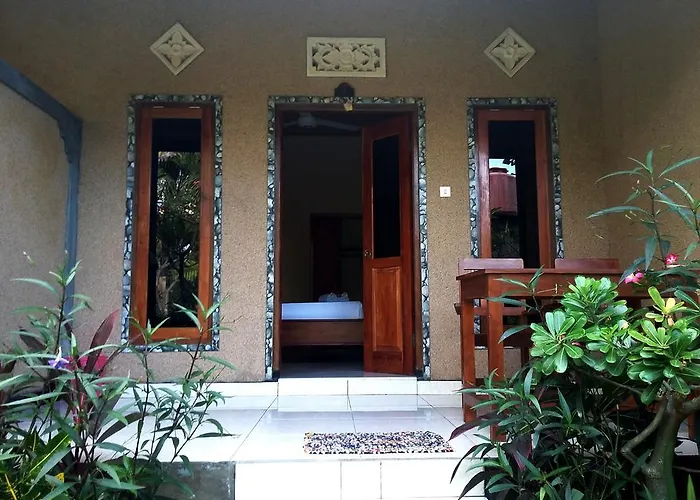 Molleh 2* Pemuteran